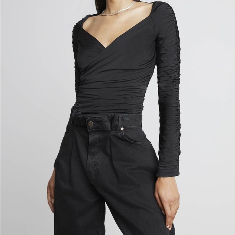 Who What Wear Willa Ruched Crisscross Top